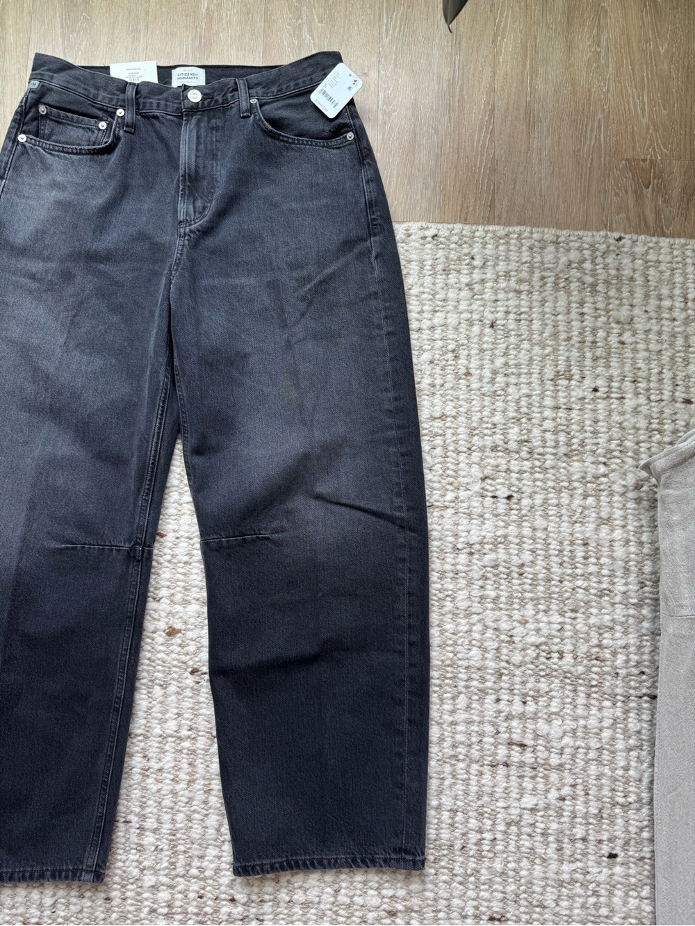 NWT Citizens of Humanity Miro Relaxed Jeans Domino 29 - Picture 6 of 9